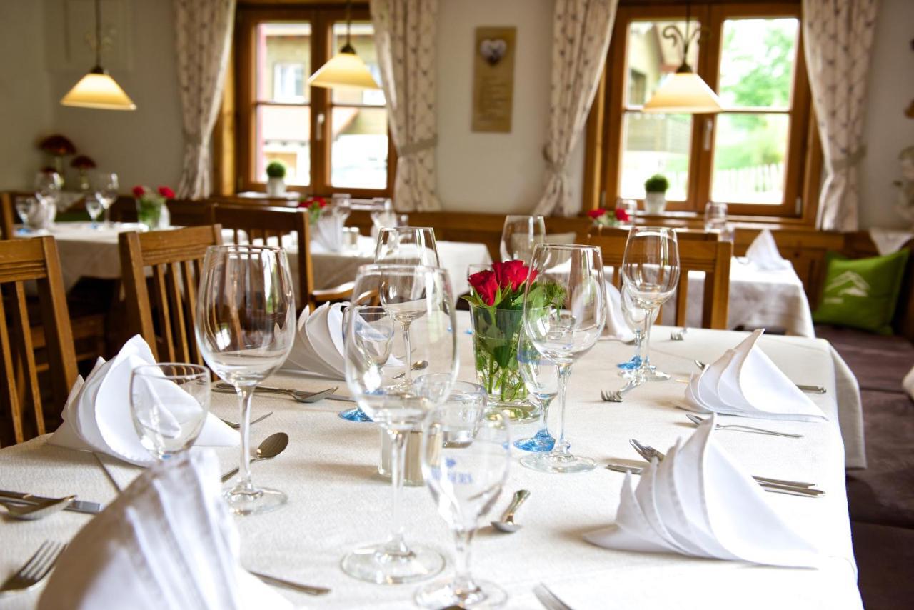 Ferienhotel Starennest Schindelberg エクステリア 写真