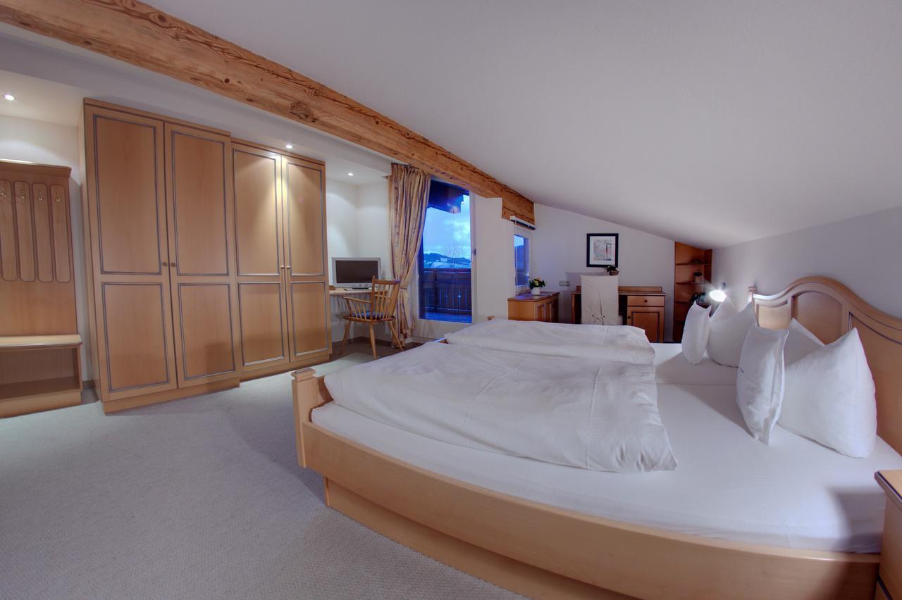 Ferienhotel Starennest Schindelberg エクステリア 写真